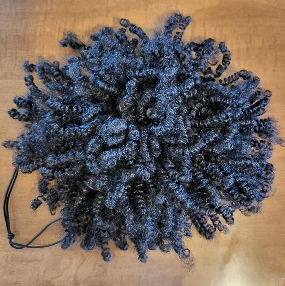 Sensationnel Instant Pony Synthetic Drawstring Ponytail - Picture 1 of 6